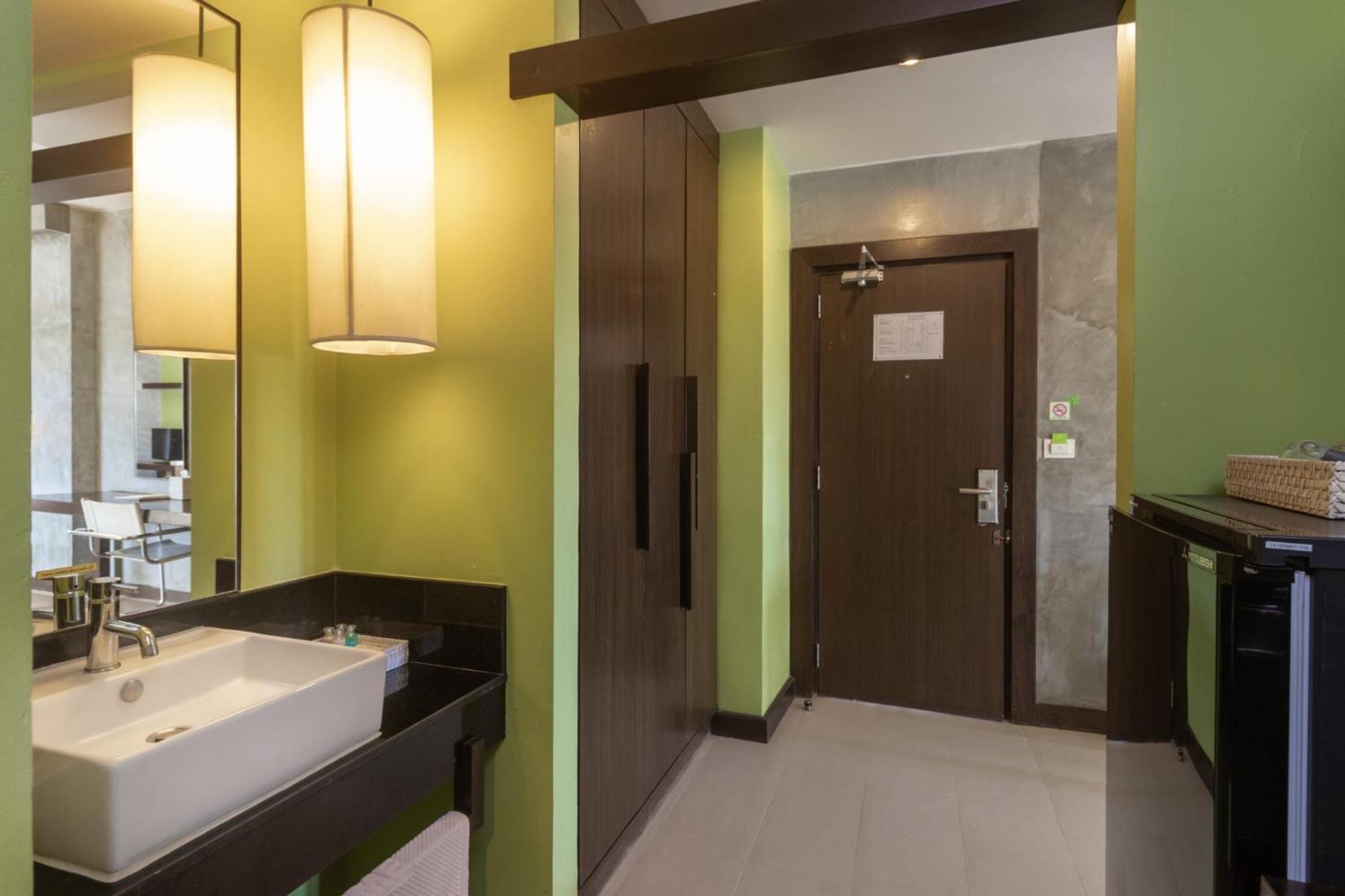 Silathip Huahin Serviced Apartment & Hotel Екстериор снимка
