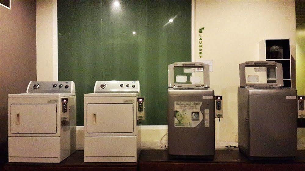 Silathip Huahin Serviced Apartment & Hotel Екстериор снимка