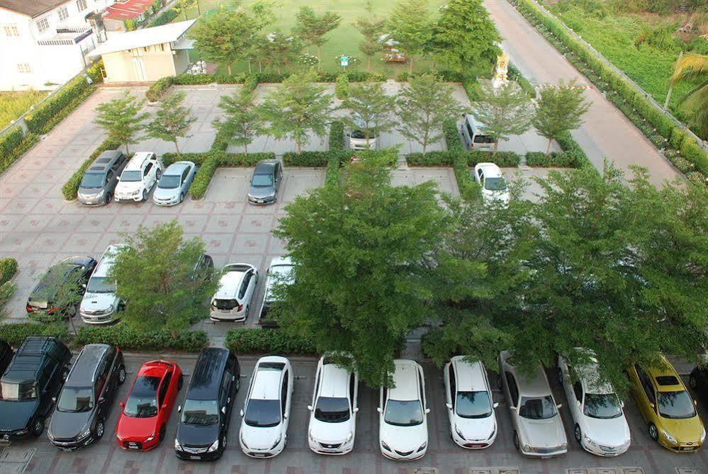 Silathip Huahin Serviced Apartment & Hotel Екстериор снимка